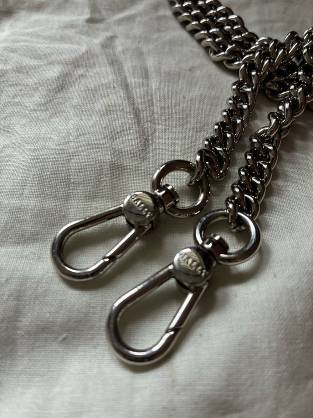 Bally Suzy Lightning Bolt Crossbody Chain Bag! - Picture 14 of 15